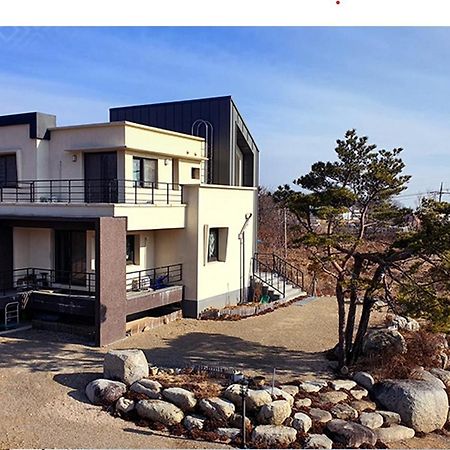 Gilson Guesthouse Сокчхо Экстерьер фото