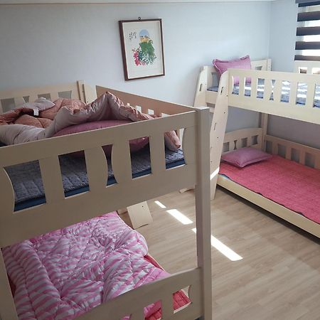 Gilson Guesthouse Сокчхо Экстерьер фото