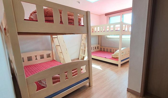 Gilson Guesthouse Сокчхо Экстерьер фото