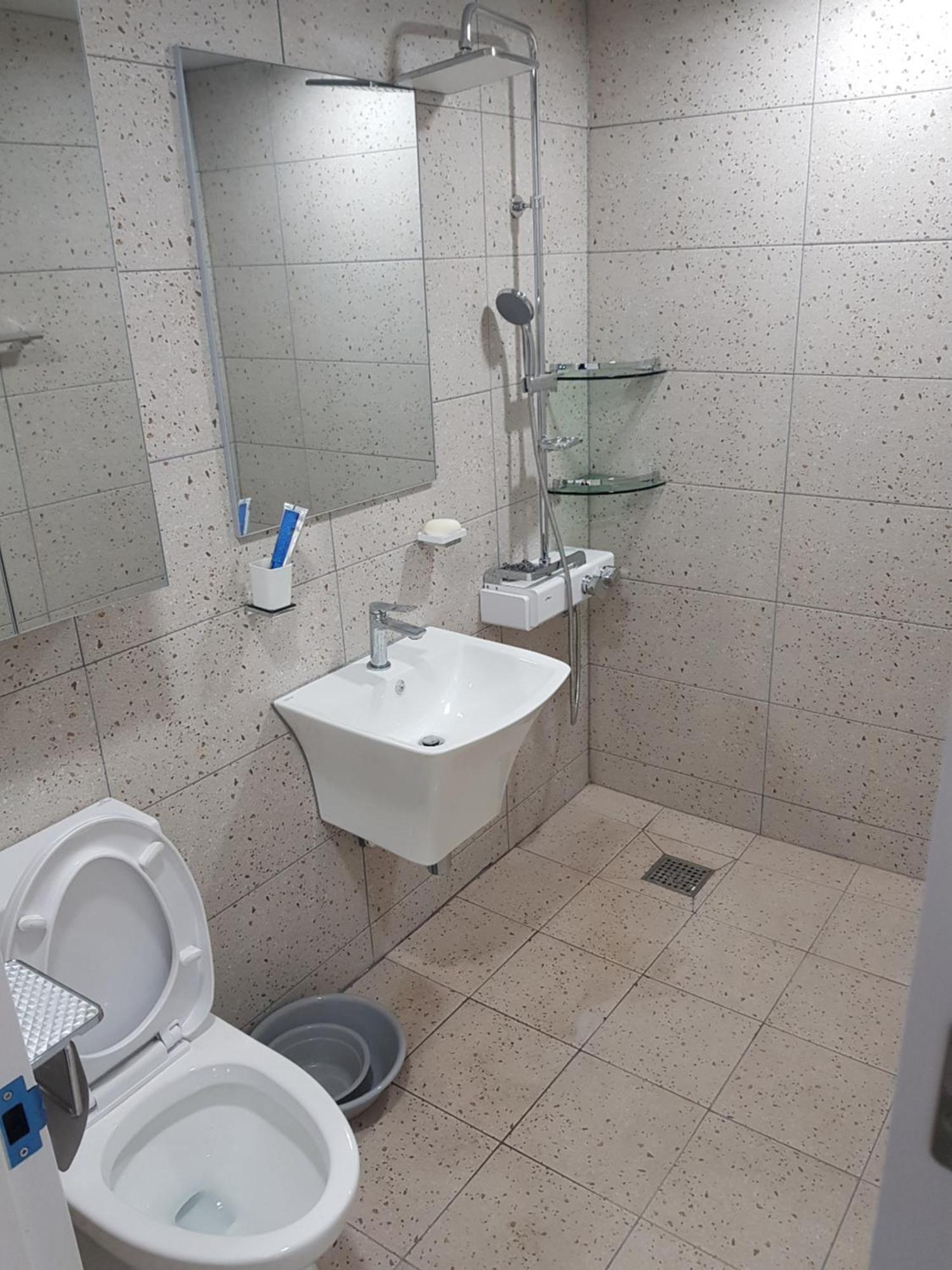 Gilson Guesthouse Сокчхо Экстерьер фото